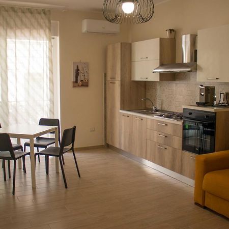 Appartamento Via Roma Recale Luaran gambar