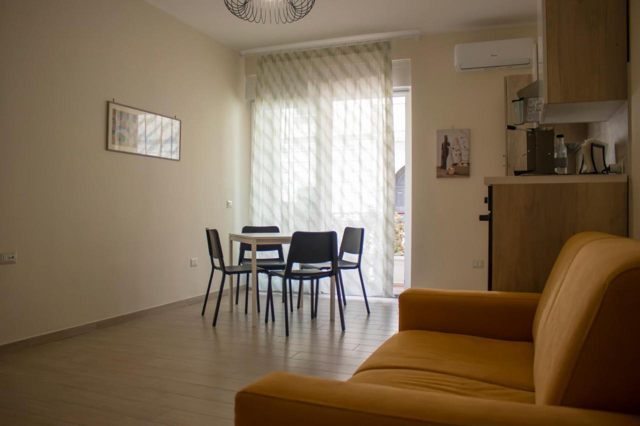 Appartamento Via Roma Recale Luaran gambar